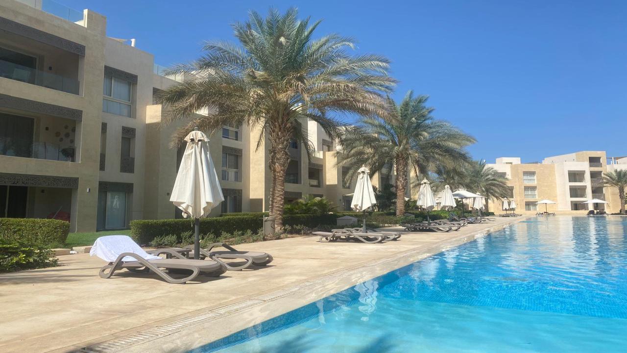 Luxury 2 Bedroom Chalet with Pool View I Mangroovy Residence image 2