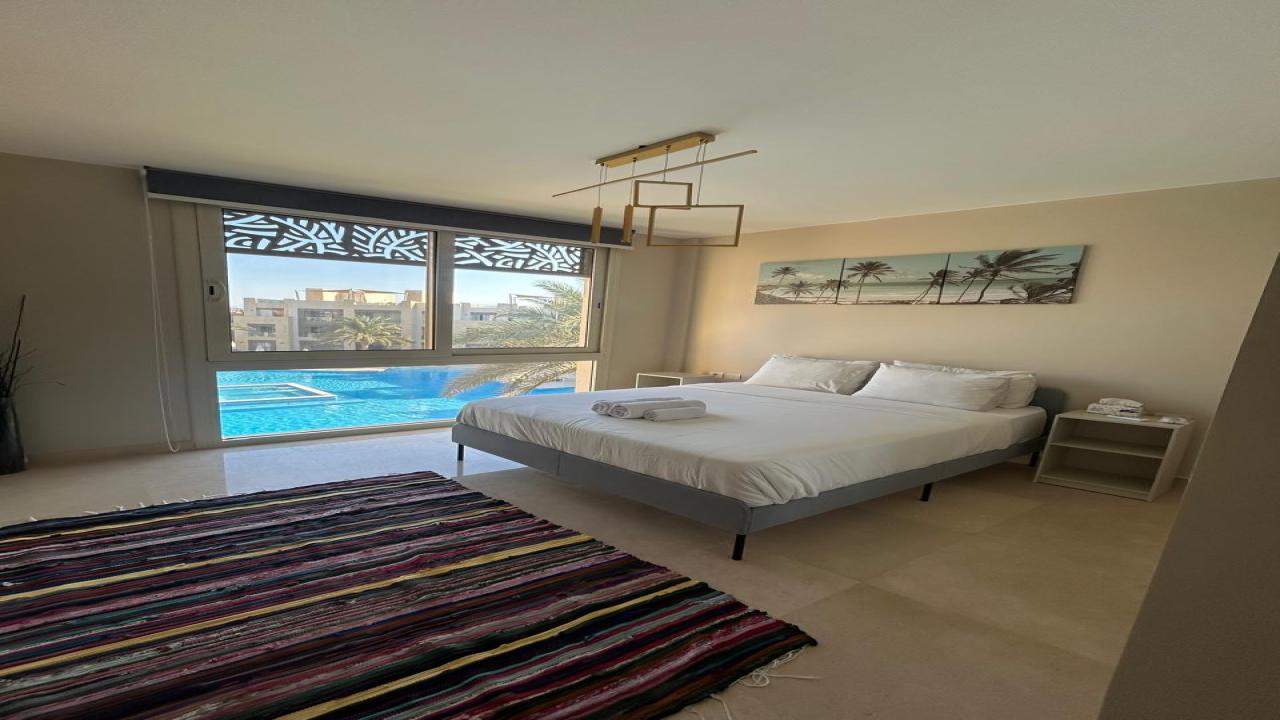 Luxury 2 Bedroom Chalet with Pool View I Mangroovy Residence image 5