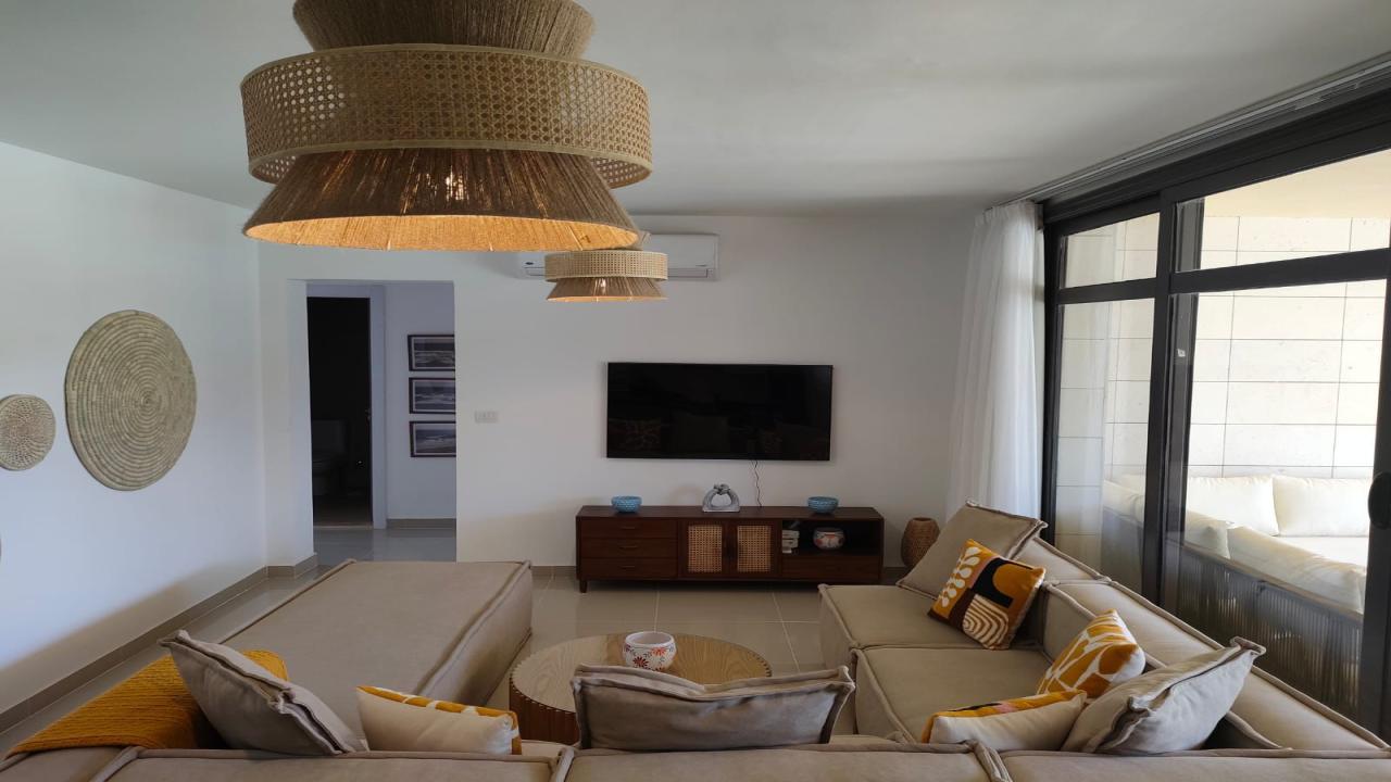 3BR Pool View  G Cribs I El Gouna image 5