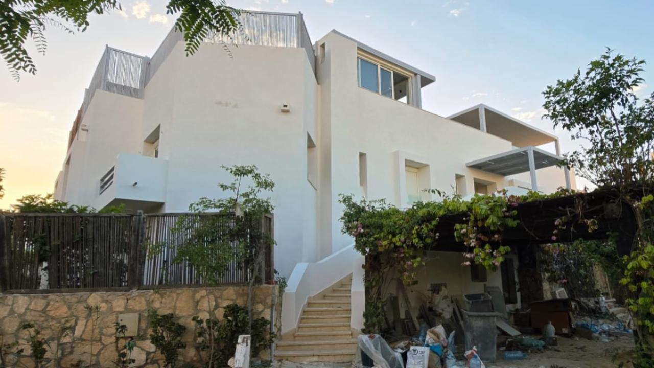 Hacienda White Gate Village Villa with sea view from all directions image 2