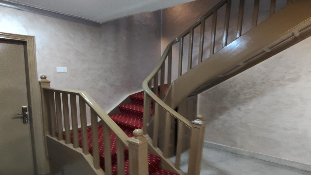 Cairo  Downtown Double room located in a lively area close to all services image 5