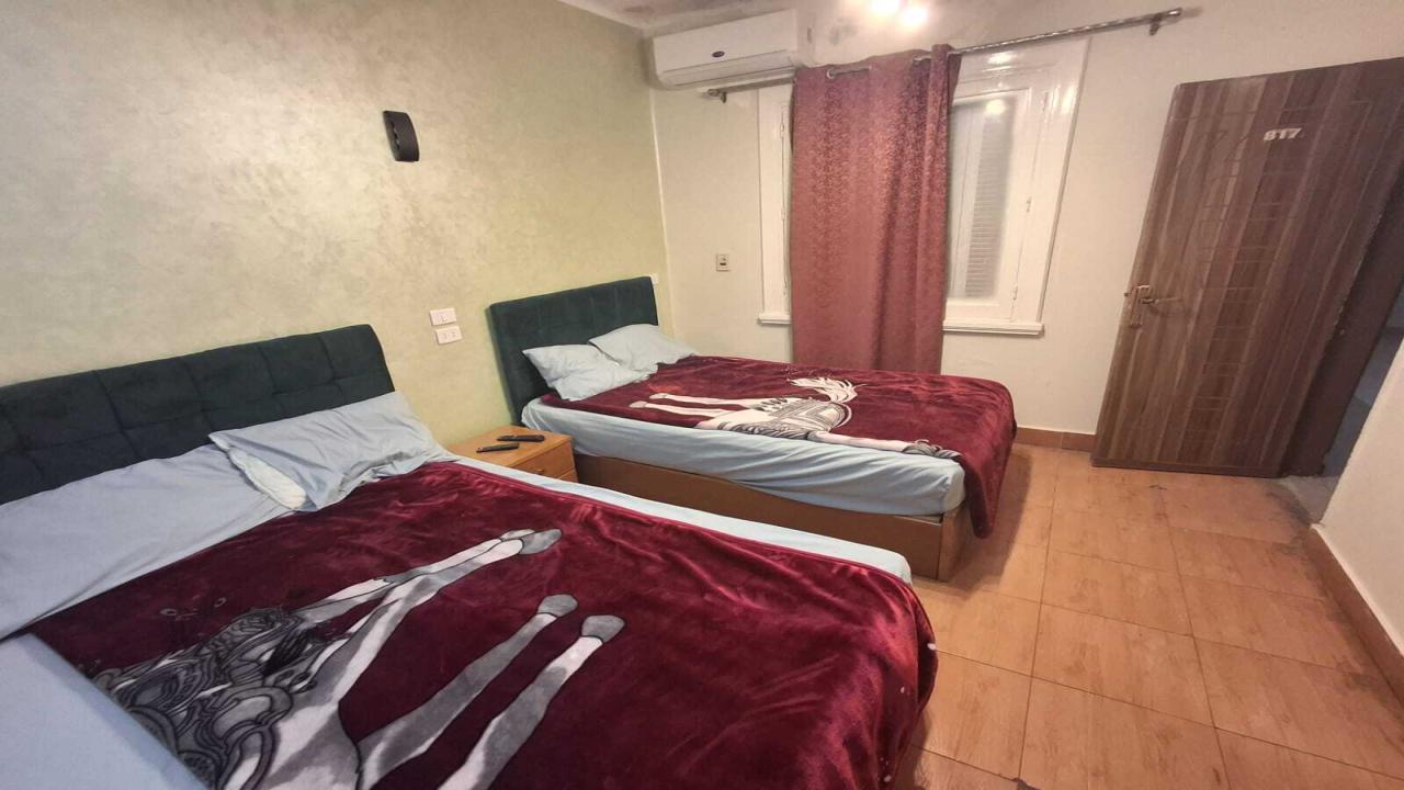 Cairo  Downtown Double room located in a lively area close to all services