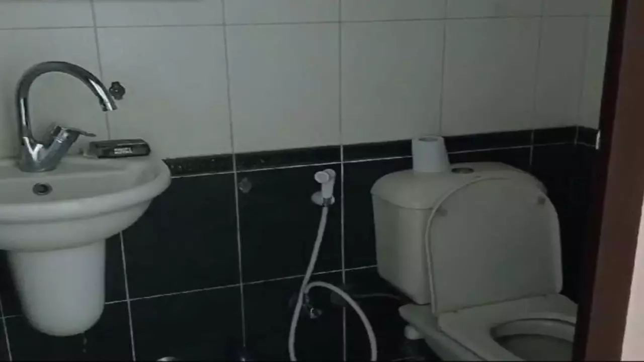 Cairo  ElManial Apartment with 3 bedrooms and 2 bathrooms image 2
