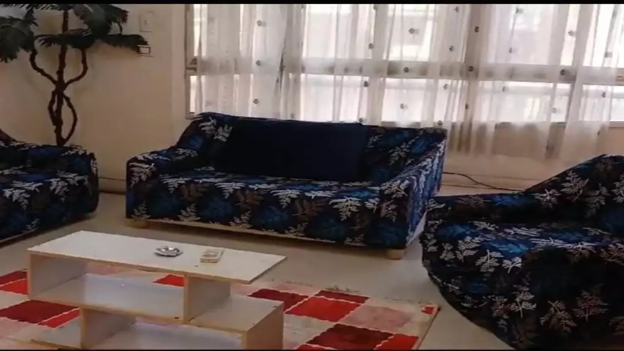 Cairo  ElManial Apartment with 3 bedrooms and 2 bathrooms image 3