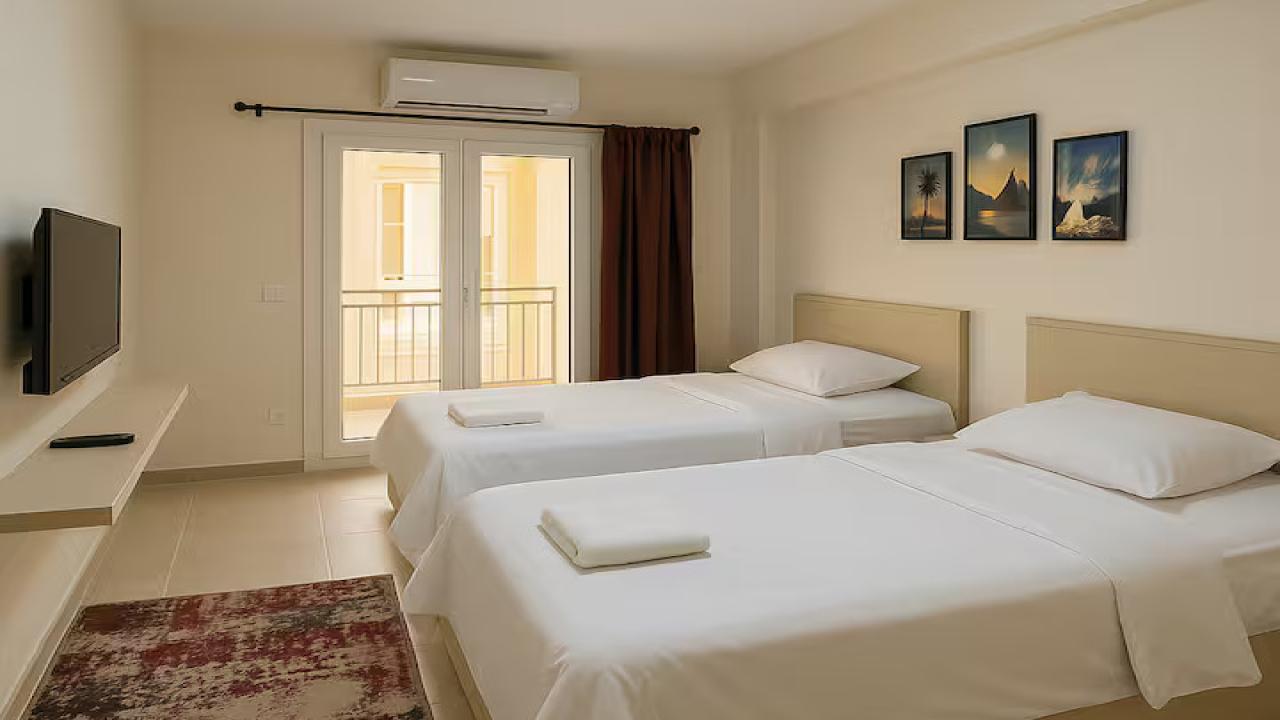 Hurghada  Golden Tiba Resort Compound  The compound is located in the second row from the sea and features multiple swimming pools for guests image 3