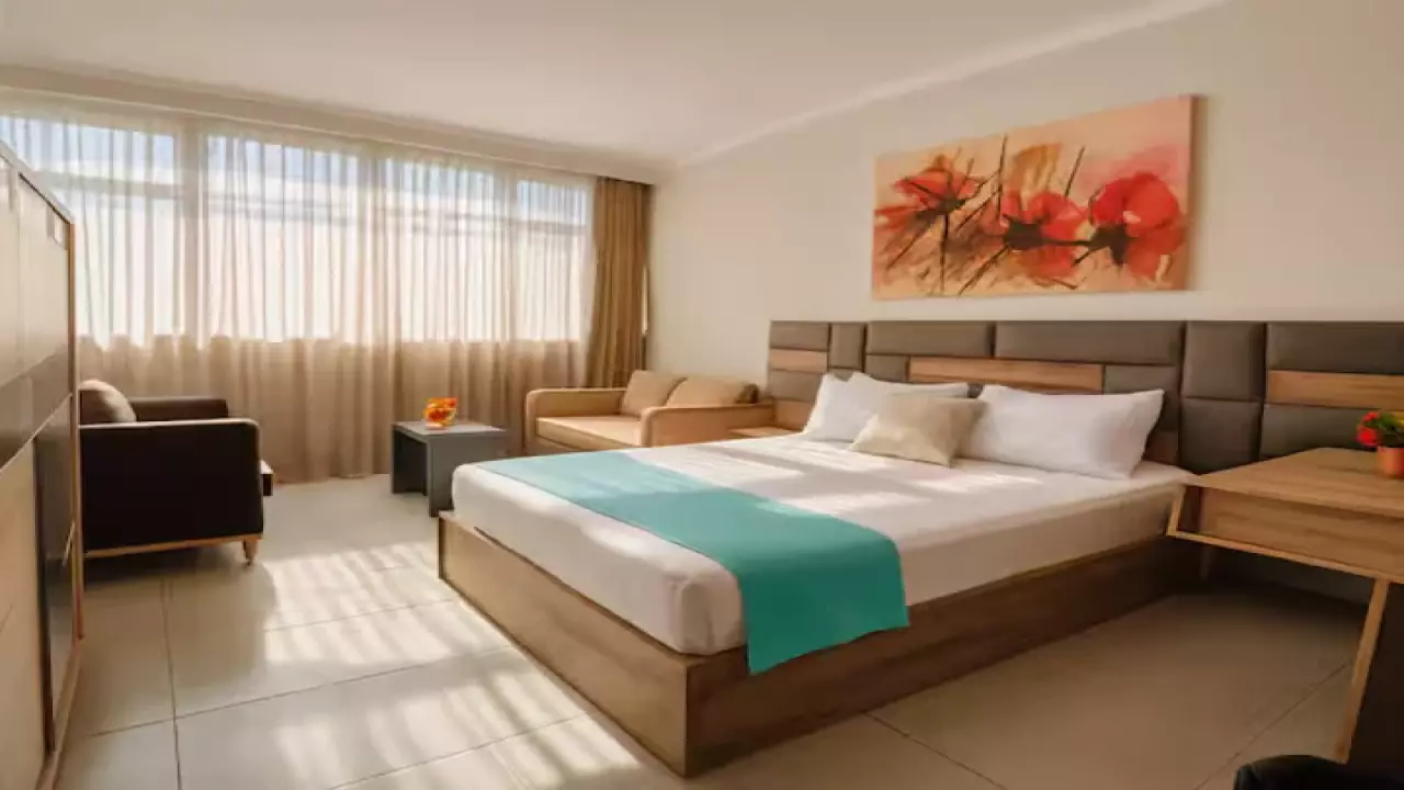 Hurghada  Golden Tiba Resort Compound  The compound is located in the second row from the sea and features multiple swimming pools for guests image 2