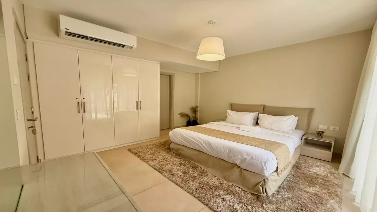 Mangroovy m9  1 Bedroom  2 Bathrooms  Garden Pool & Beach Access image 5