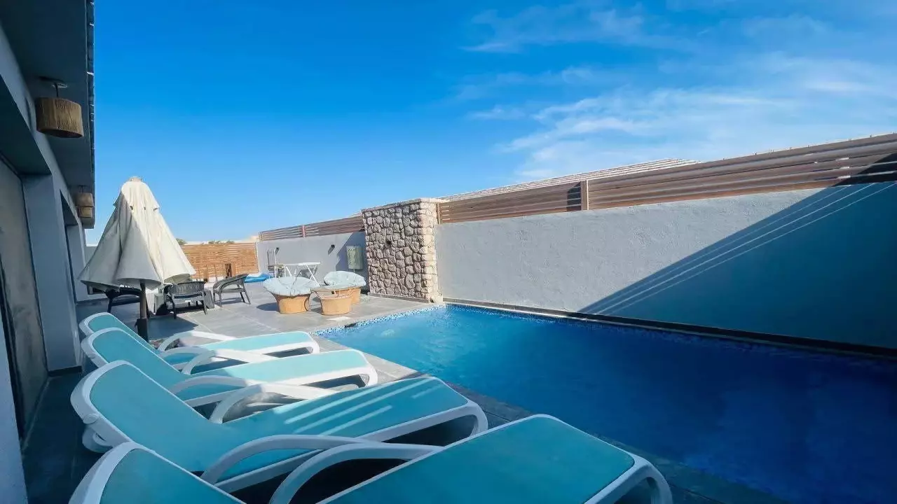 Bali Chalet with Private Heated Pool  High Privacy in El Gouna image 2