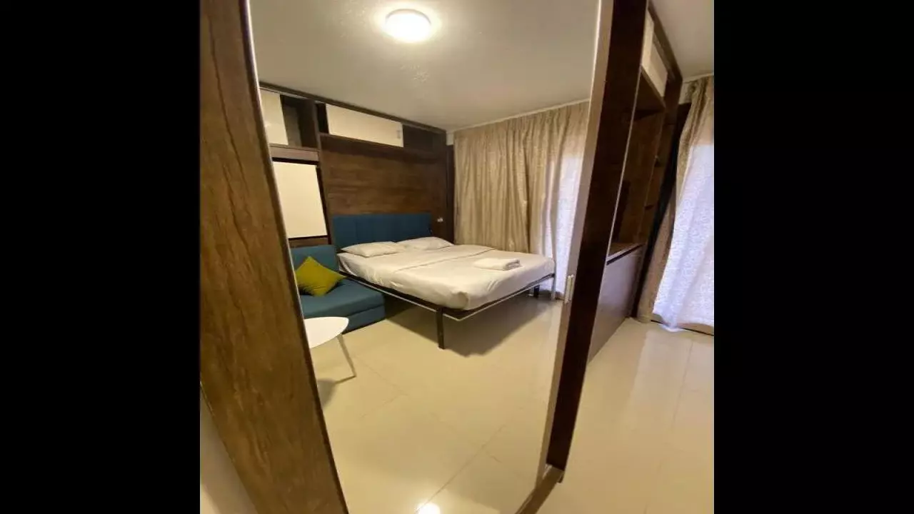 El Gouna  Studio 1 Bedroom  Bathroom with Garden Viewb image 4
