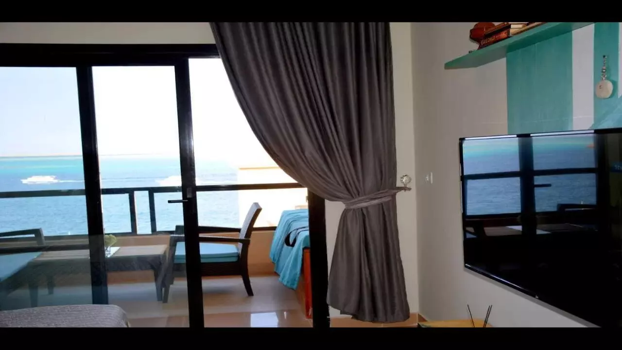 The View Compound  Hurghada  Studio 1 Bedroom  1 Bathroom  Garden & Pool View image 2