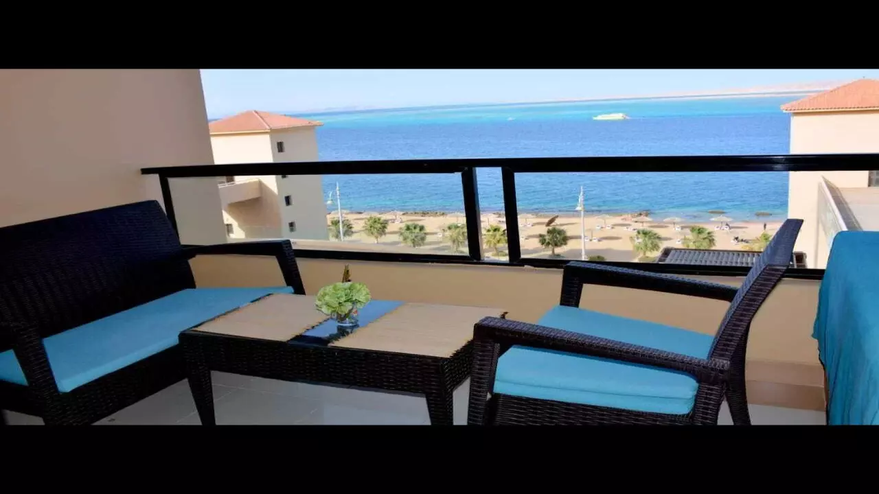 The View Compound  Hurghada  Studio 1 Bedroom  1 Bathroom  Garden & Pool View image 3
