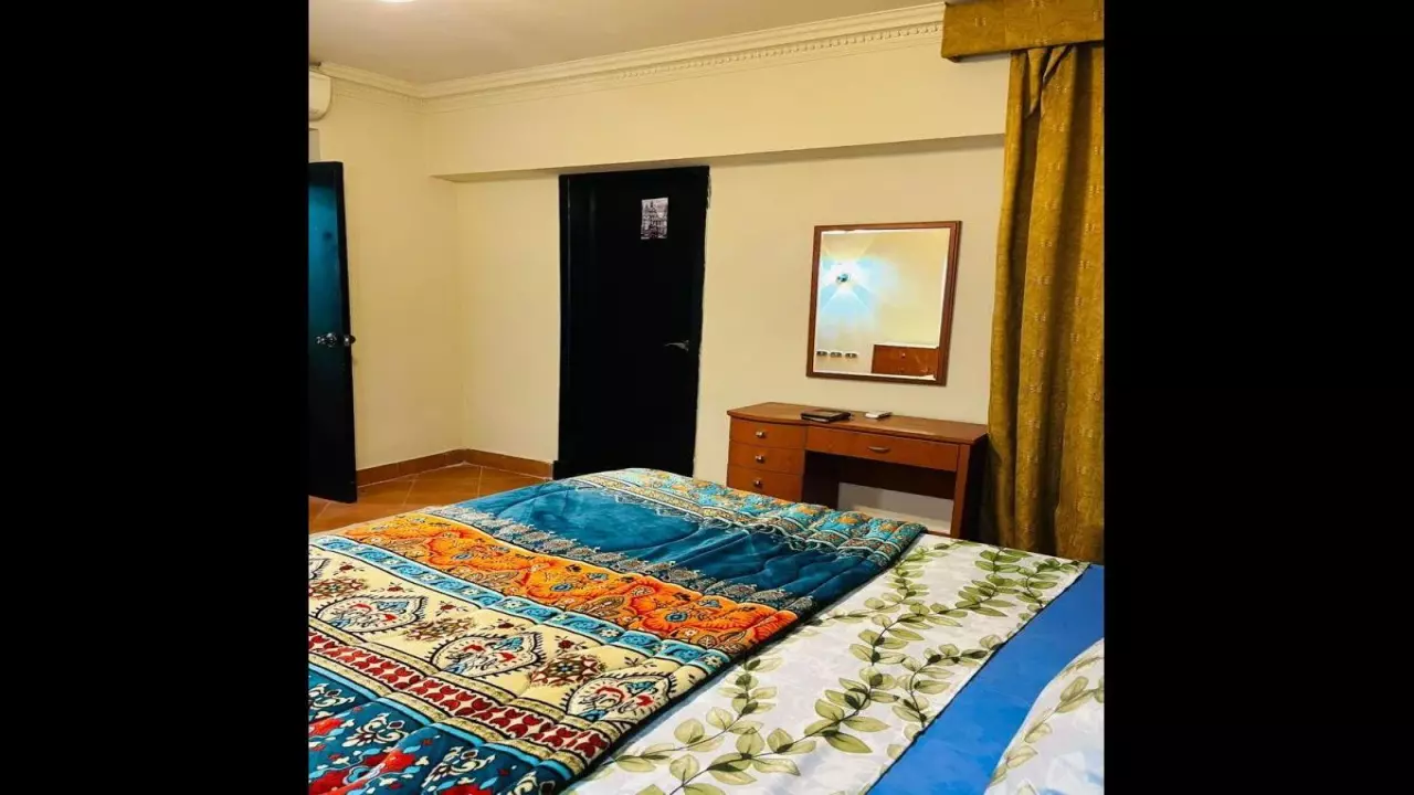 Fully Equipped 2BR Chalet with Master  Porto Sokhna image 4