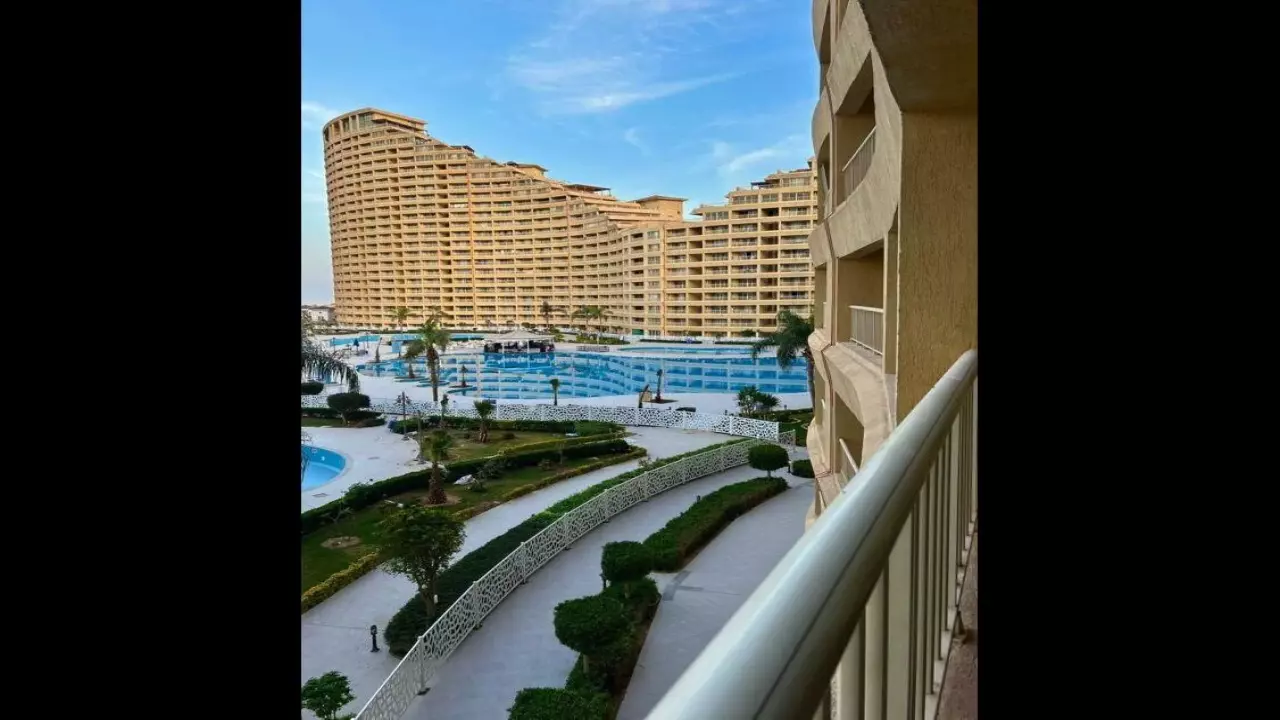 2BR Chalet  Porto Sokhna  Family & Pets Friendly  Panoramic View image 2