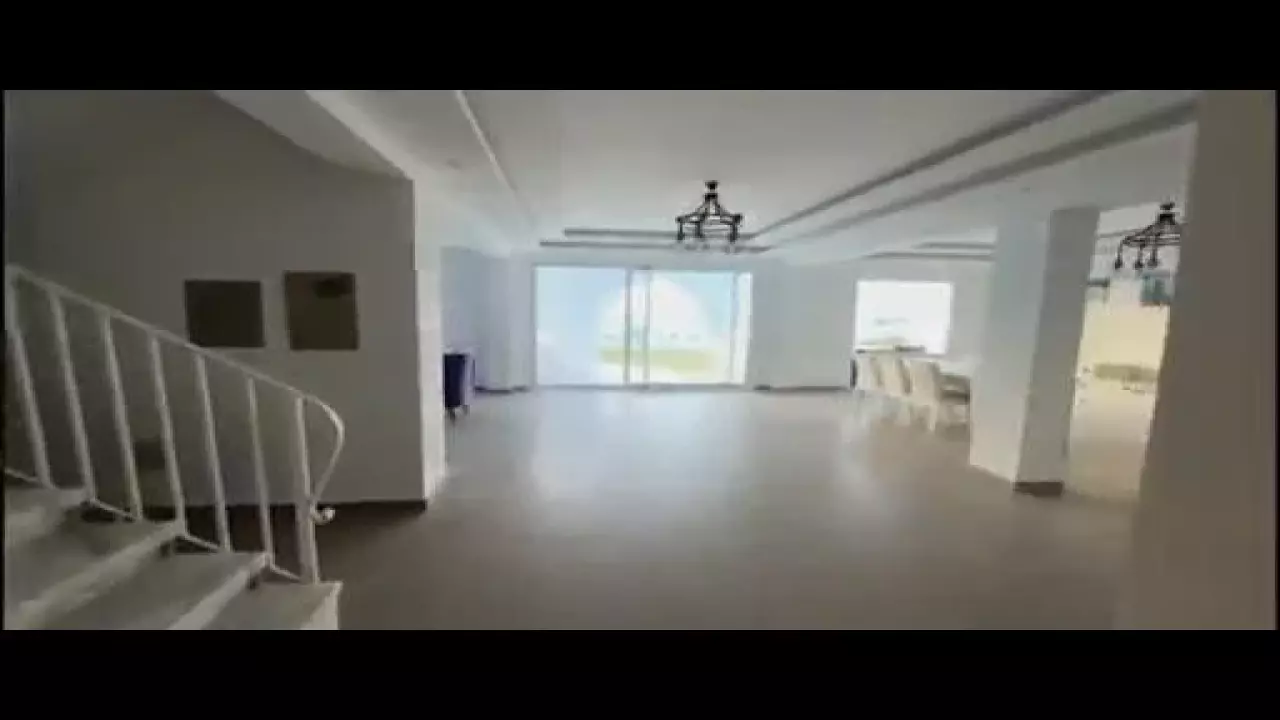 Separate 6Bedroom Villa with Sea & Garden View  Mountain View  North Coast image 3