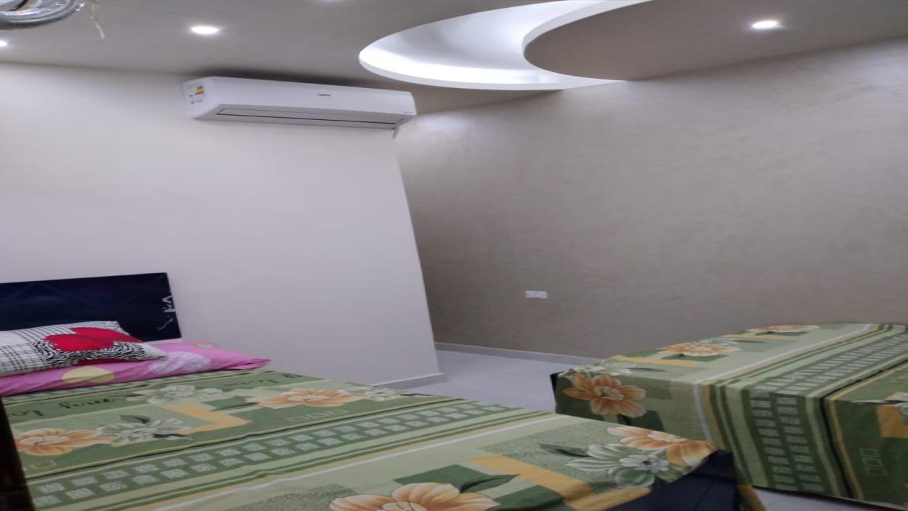 Hurghada El Qeyadat Area Luxury 2Bedroom Unit in Front of Family Beach image 2