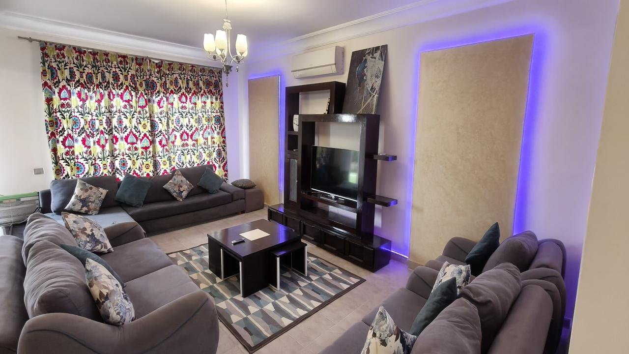 5Bedroom Villa First Row Sea View Piasera Village Ain Sokhna image 5