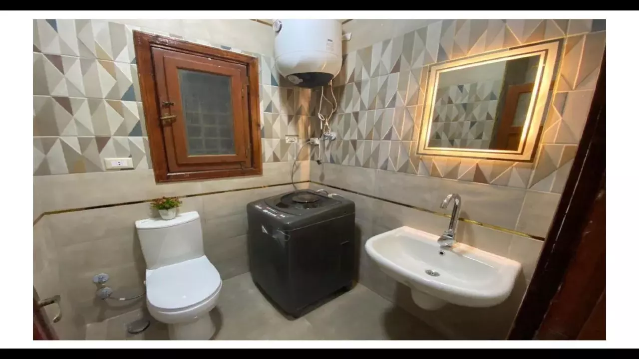 Premium Chalet  North Coast Marina 5  2 Bedrooms  Close to the Beach image 5
