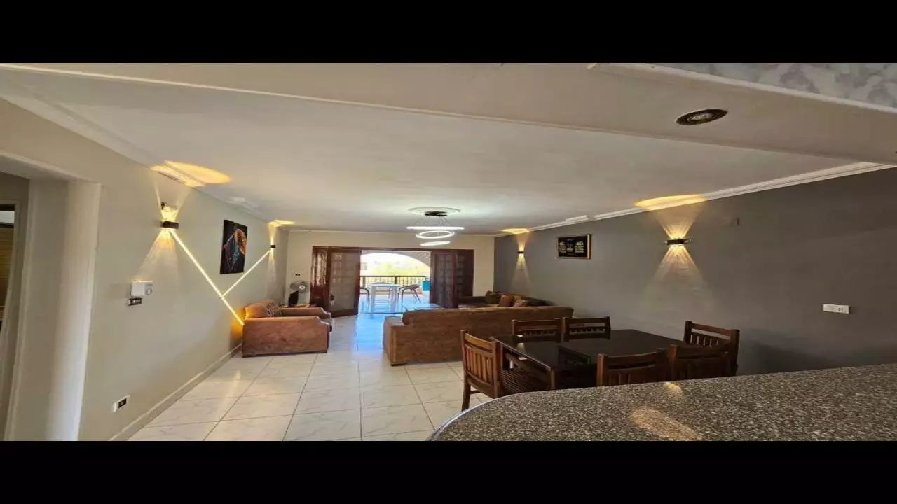 Fully Equipped 2BR Chalet  Marina 5  Prime Location image 4