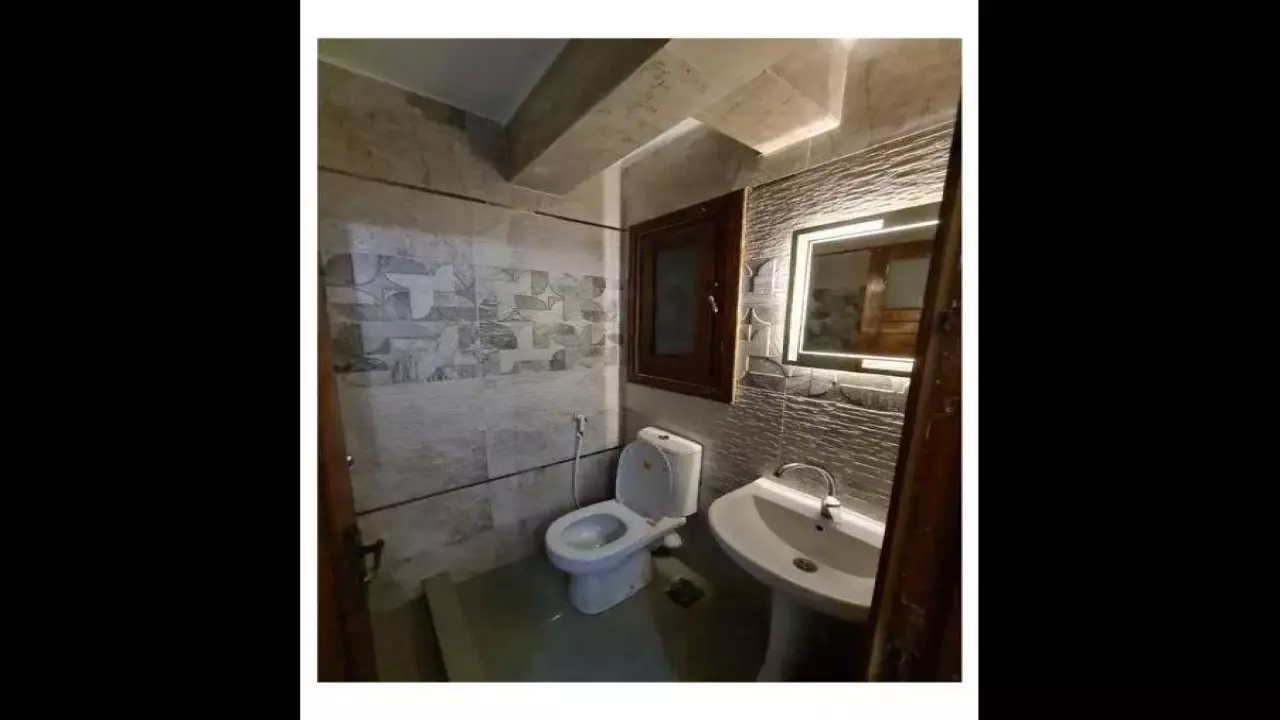 3BR Chalet with 2 Bathrooms  Marina 5  North Coast image 4