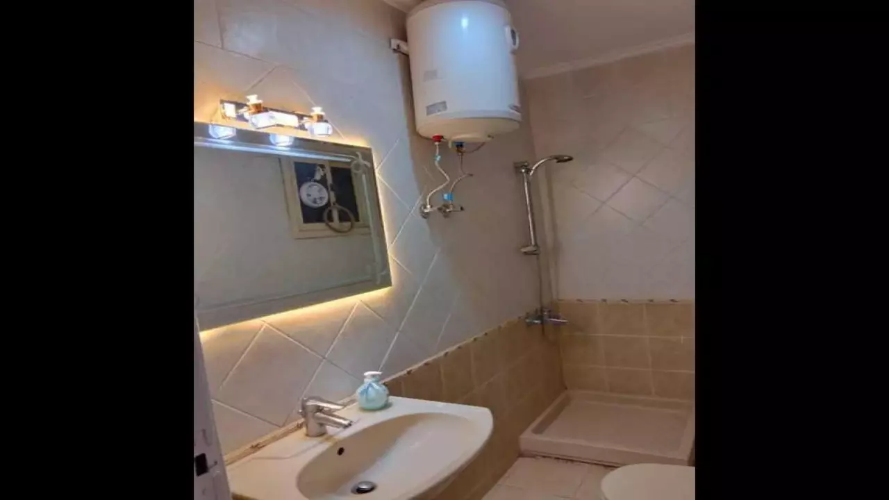 Luxury 3Bedroom Apartment  Prime Location in Abbas El Akkad image 2
