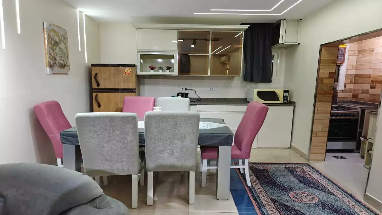 Stylish 2BR Family Apartment Near City Stars  Nasr City image 3