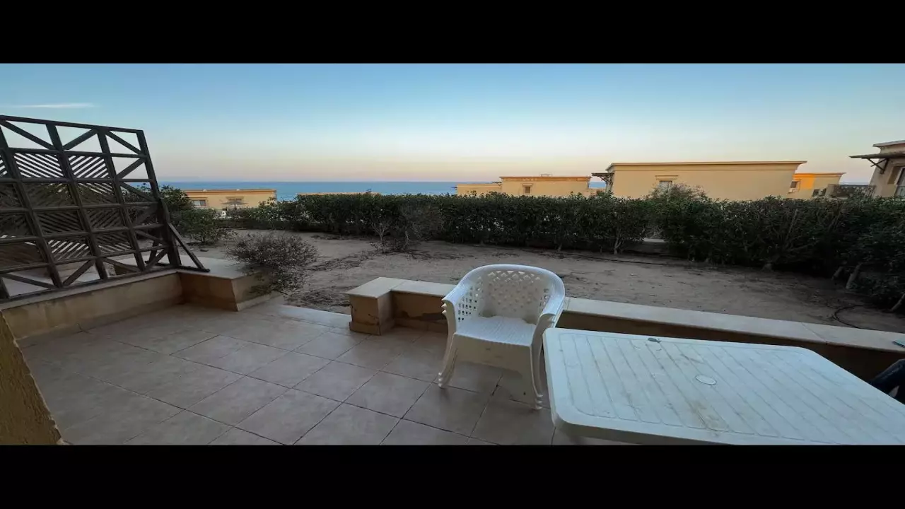 Private Small Villa in Heaven Beach Sokhna Direct Sea View image 2