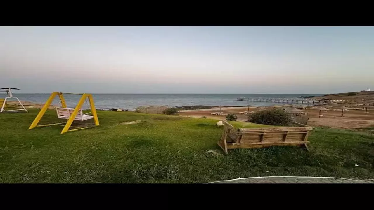 Private Small Villa in Heaven Beach Sokhna Direct Sea View image 3