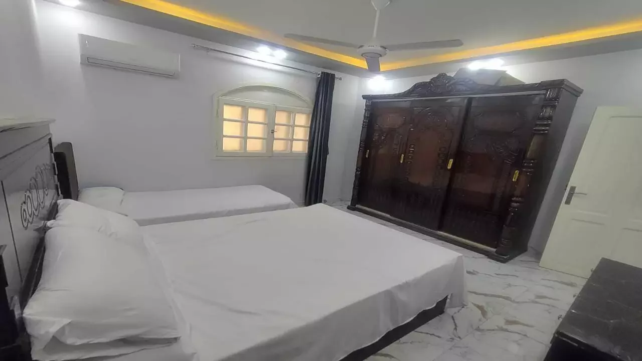 Sheraton Metro  2 Bedrooms  Prime Location Apartment image 4