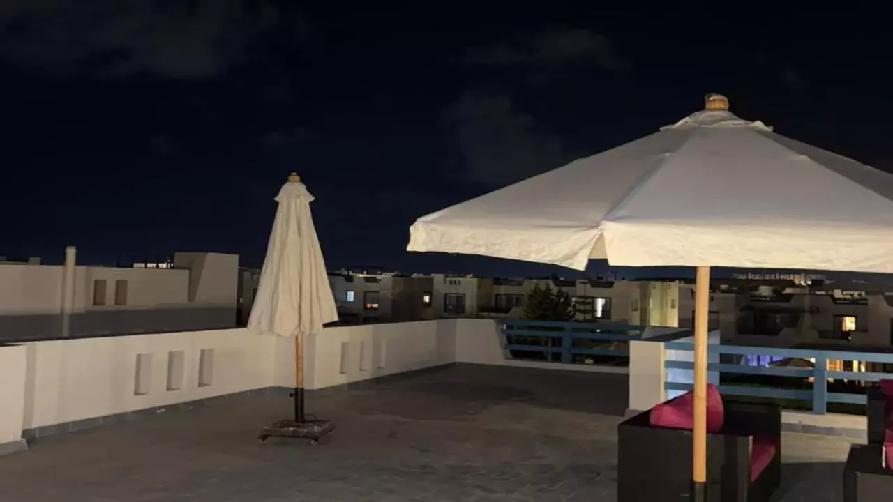 Mountain View  premium sea view 3 bedrooms and 2 bathrooms image 2