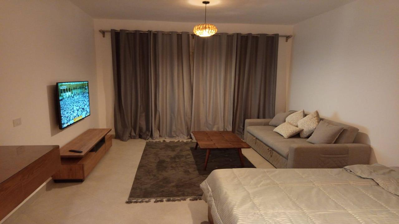 Modern Chalet with Direct Pool View  Nadira Compound image 3