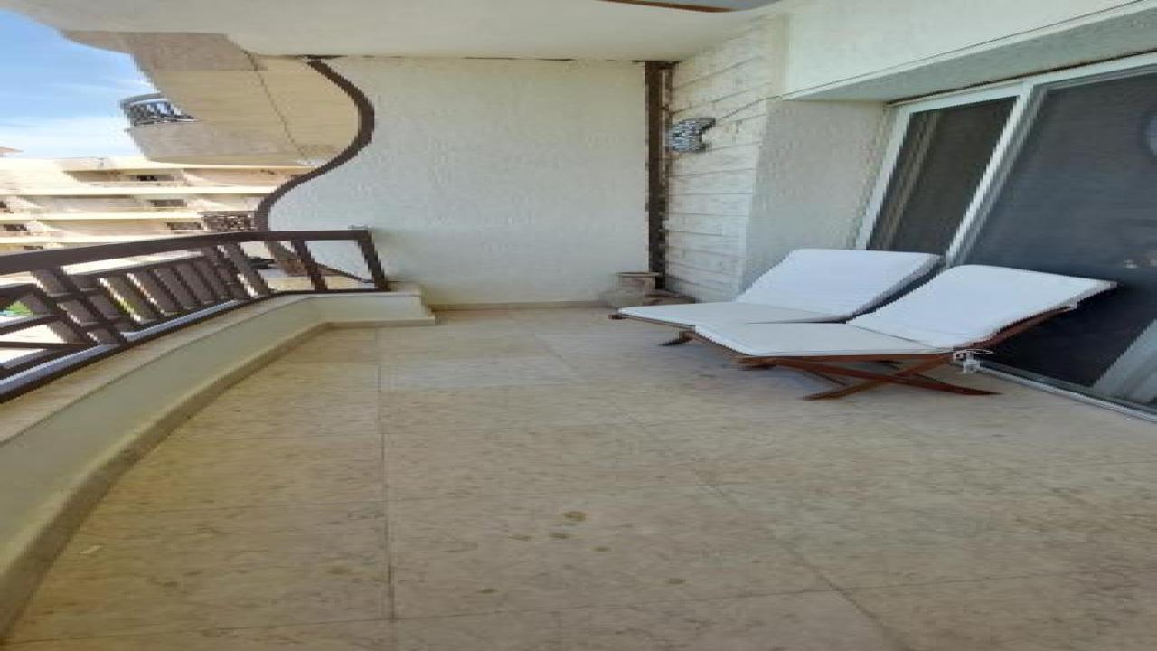 Luxury 1BR Apartment in Al Ahyaa Hurghada Palma Resort M164 image 5