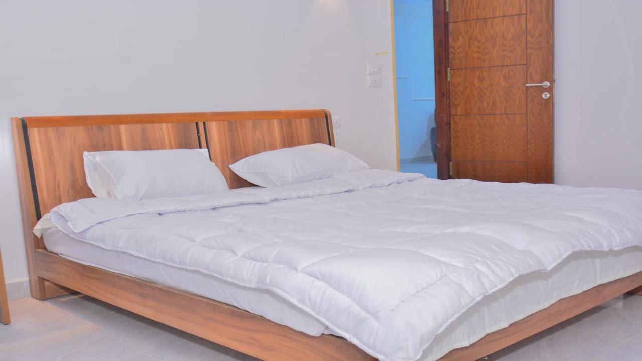 Luxor Luxury Duplex 4BR Apartment Prime Location