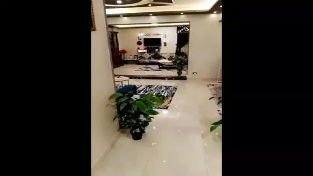 Luxury 3BR Apartment with 5Piece Reception  Gameat El Dowal Street Mohandessin image 4