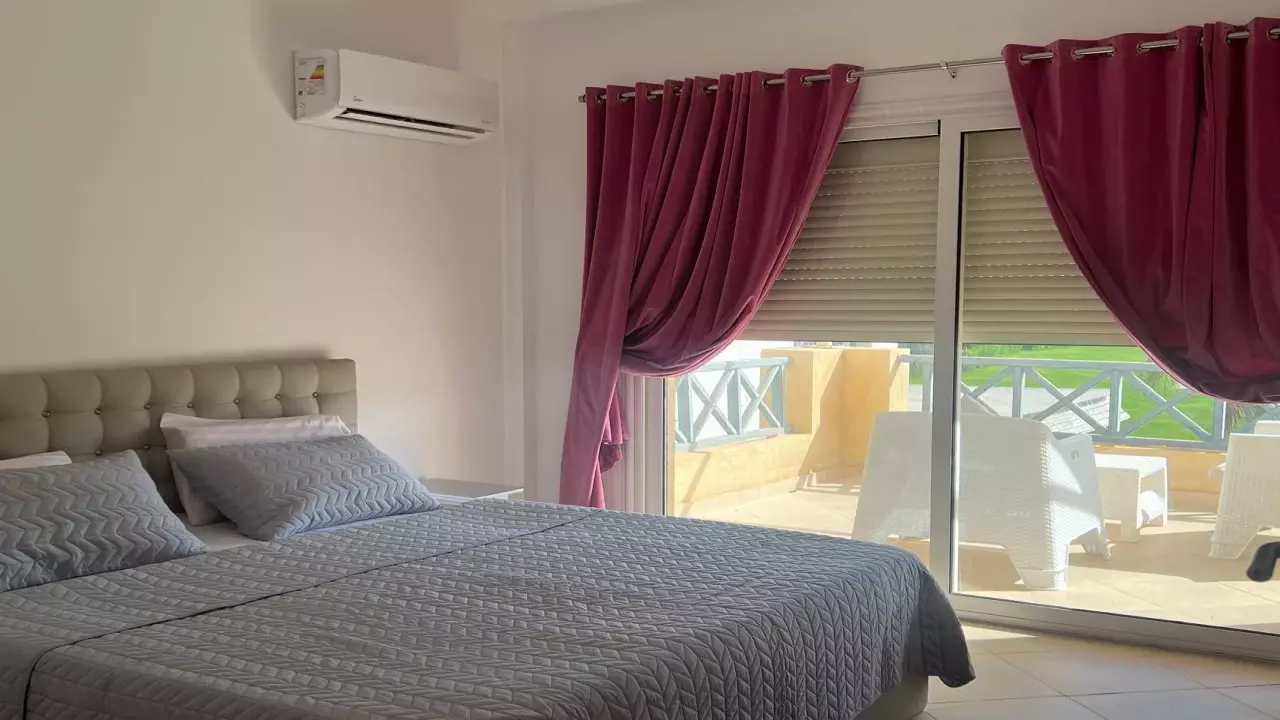 Luxury Independent Villa with Garden & 4 Bedrooms in Stella Sidi Abdel Rahman