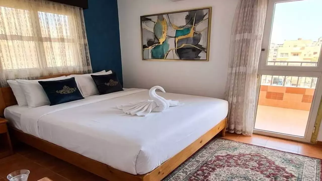 Double apartment with a direct view of the pyramids and close to all major archaeological sites image 3