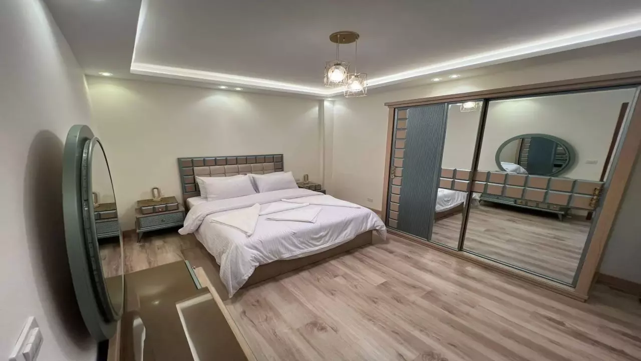 Madinaty apartment with a distinctive green view image 3