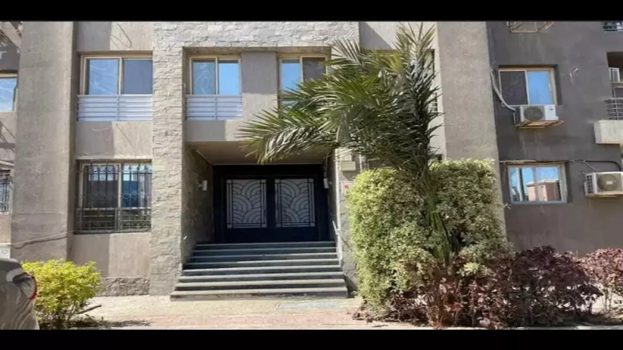 Spacious 3BR Apartment with Landscape View Dar Misr Sheikh Zayed image 2