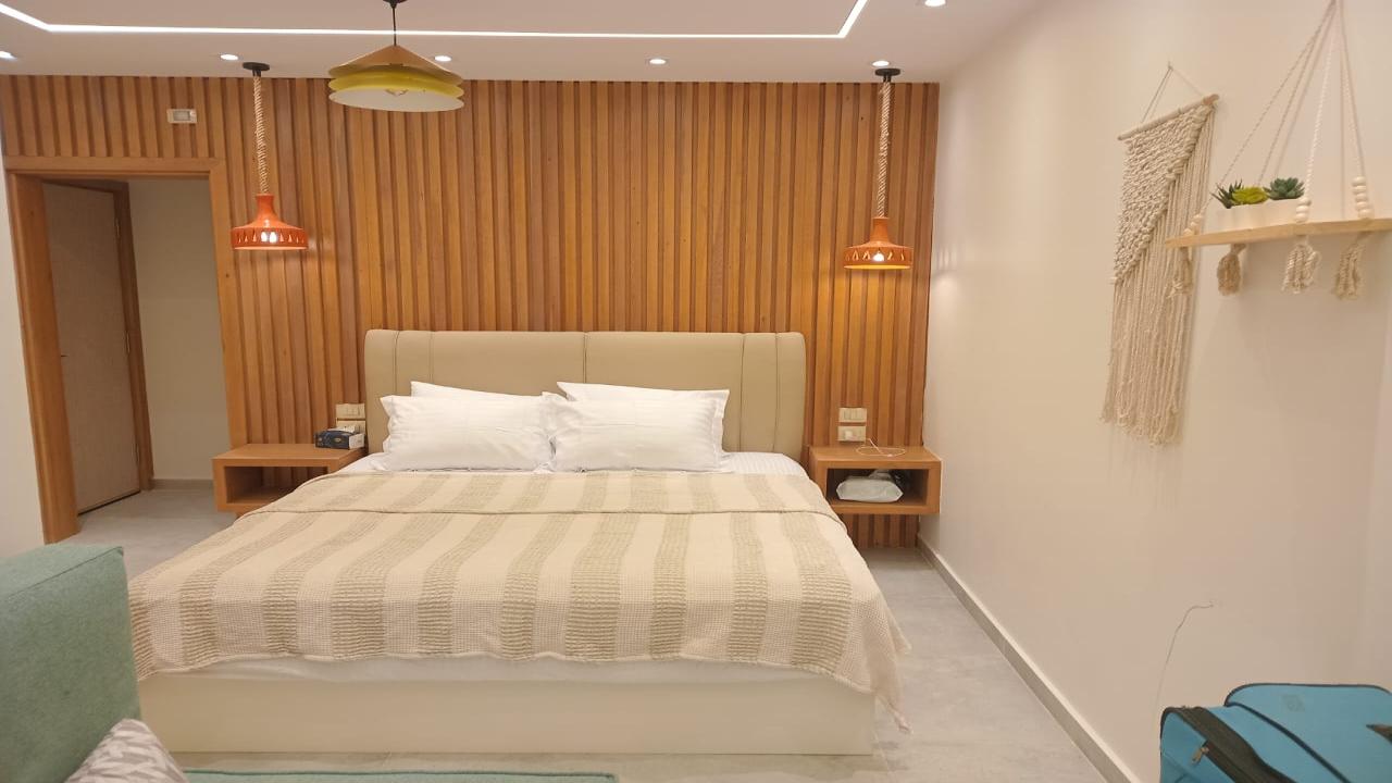 Jefaira 4 bedrooms Senior Chalet with Roof