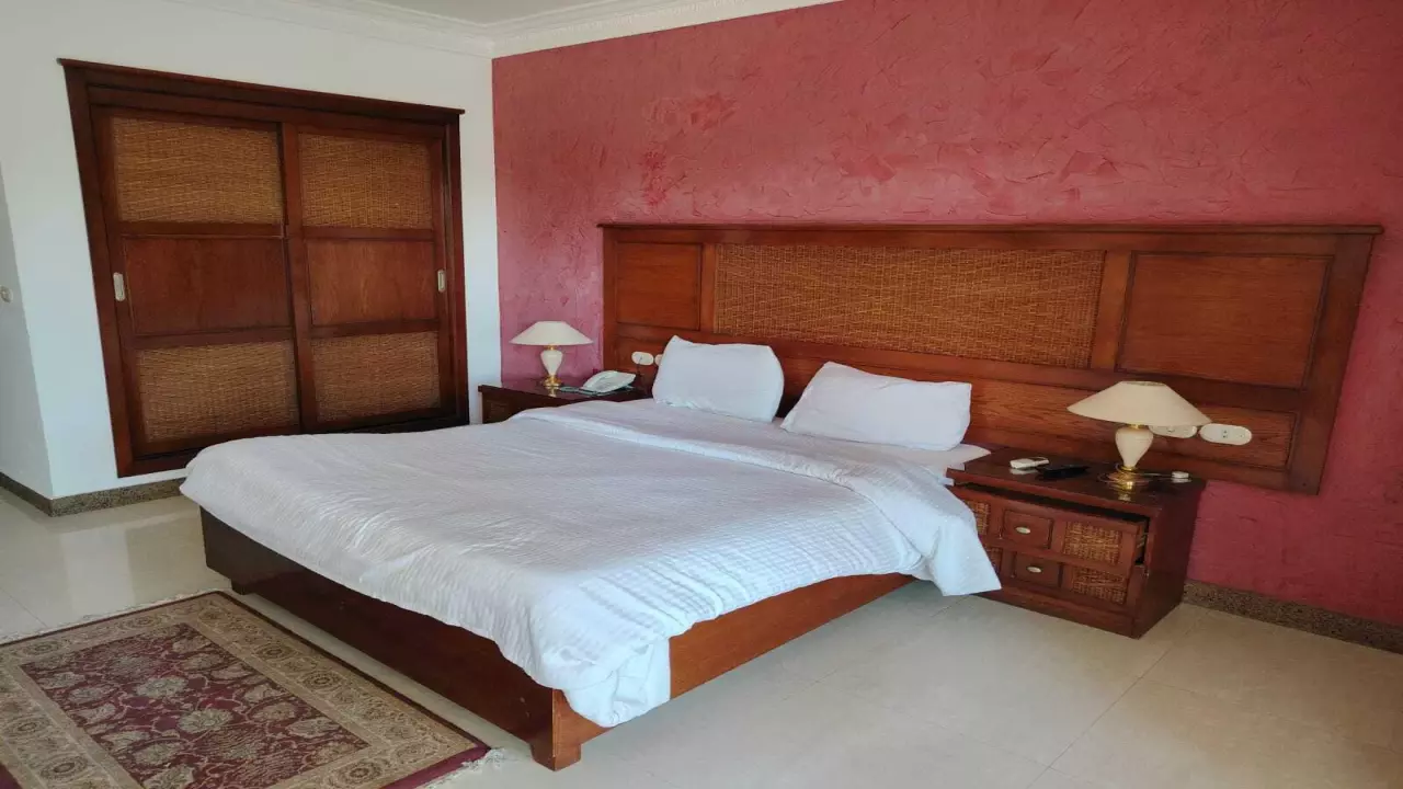Furnished Studio Delta Sharm Resort 12 Swimming Pools image 5