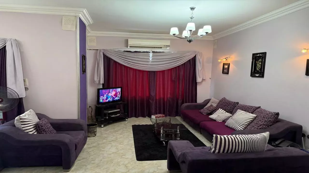 Hurghada 2Bedroom Apartment with Balcony Near the Airport & Beaches image 4